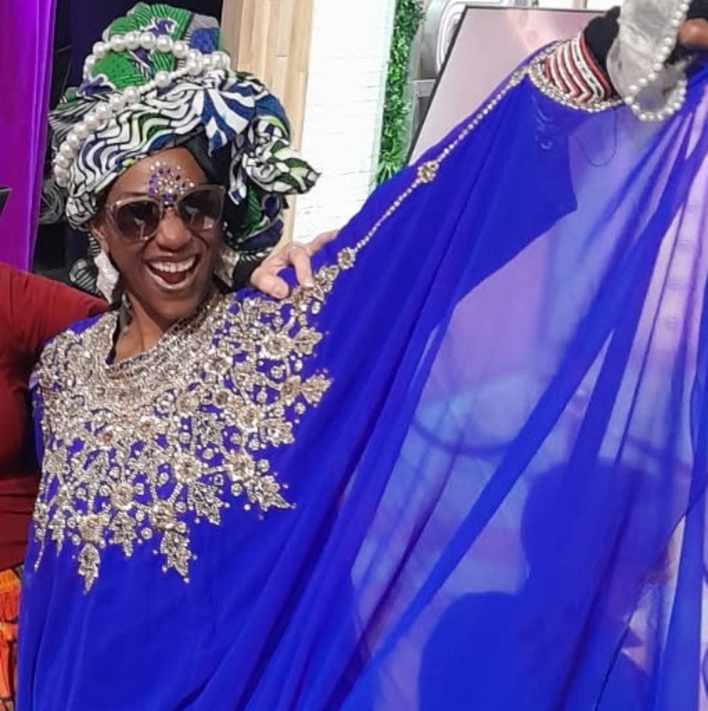 Meet your Posher, Bad queen